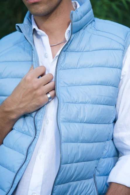 Chaleco Celeste
